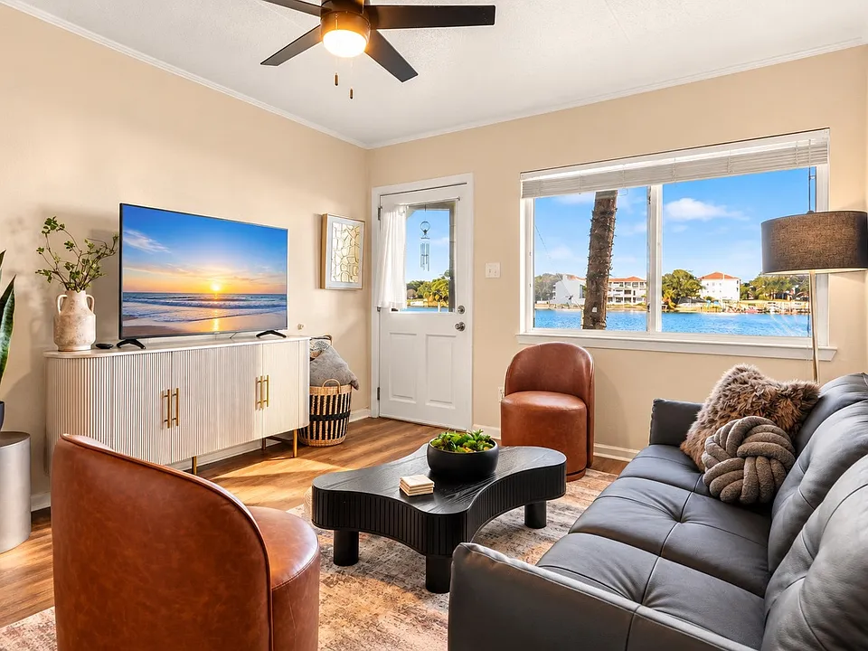 331 Bluefish Dr #ID1502067P