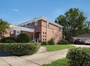 110 Maple St, Brooklyn, NY 11225