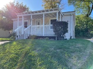 27 Jenni St, Dubuque, IA 52001