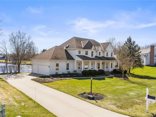 1864 E Haymarket Way, Hudson, OH 44236