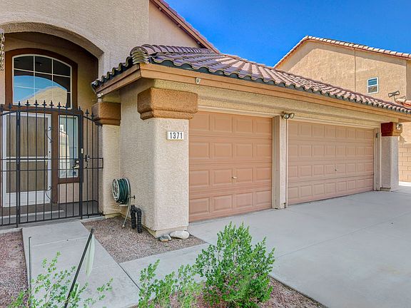 2nd image of 1371 Aultman Ct