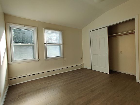 2nd image of 1265 Black Rock Tpke #B