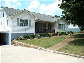 5th image of 4801 Viola Dr