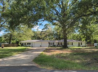 5705 Harper Rd, Keithville, LA 71047