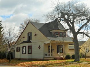 318 Kingsbury St, Maumee, OH