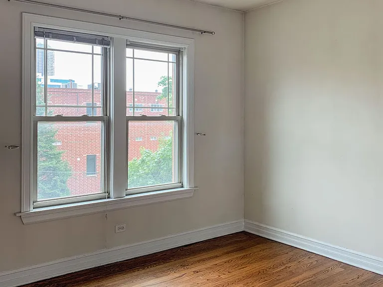 3808-16 N. Sheffield — Photo 36