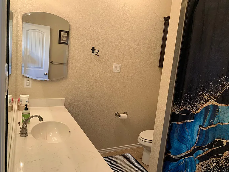 2801 Curtis Dr — Photo 15