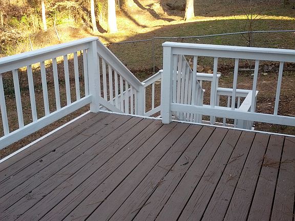 5th image of 3866 Bentley Dr