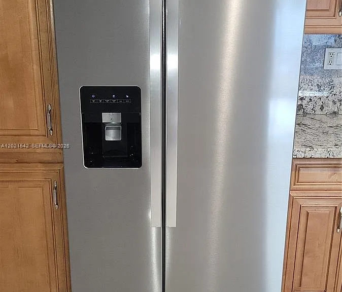 913 SW 49th Ave — Photo 32