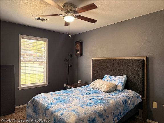 5th image of 306 James Dr