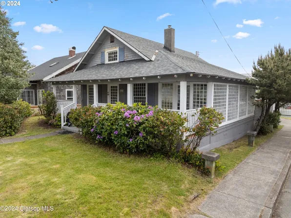 681 S Columbia St, Seaside, OR 97138