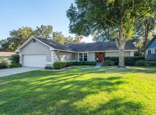 8120 NW 48th Ln, Ocala, FL 34482
