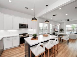 2426 Ella Blvd, Houston, TX 77008