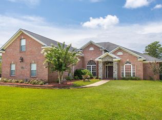 141 Tournament Ln, Freeport, FL 32439