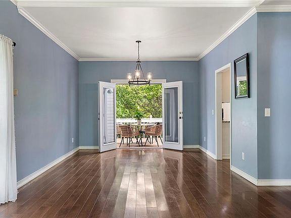4th image of 19 Wexford Cir NW