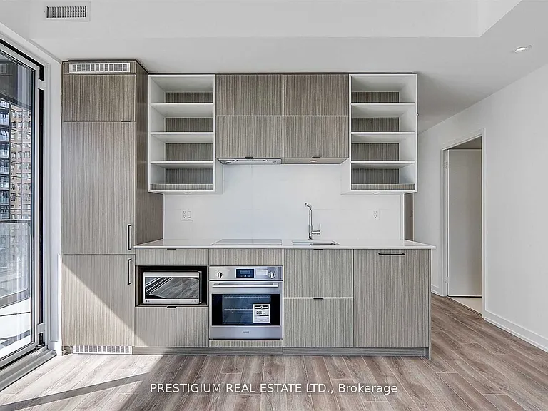 20 Edward St #804 — Photo 9