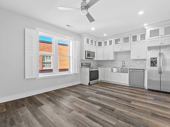 3rd image of 511 Graydon Ave APT 6
