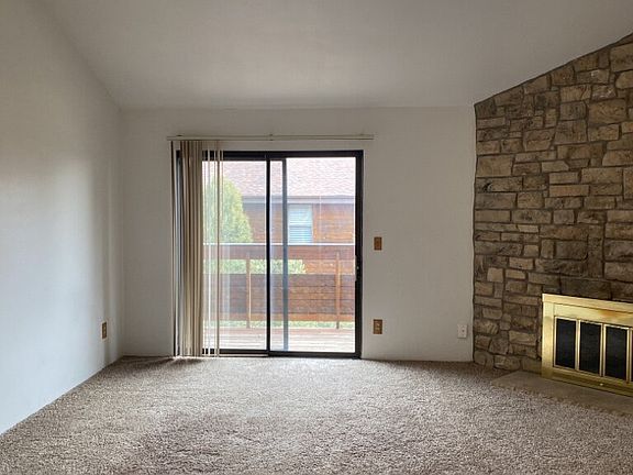 2nd image of 429 Wright St APT 312