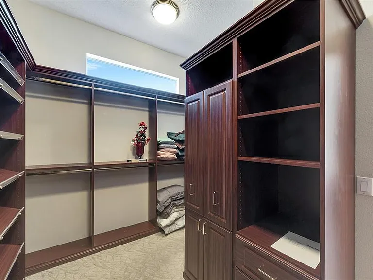 17904 Cachet Isle Dr — Photo 35