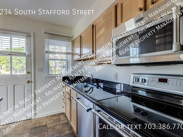 3234 S Stafford St — Photo 17
