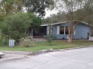 389 Spring Lake Dr, Deland, FL 32724