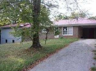 510 Lovell Cir, Toccoa, GA 30577