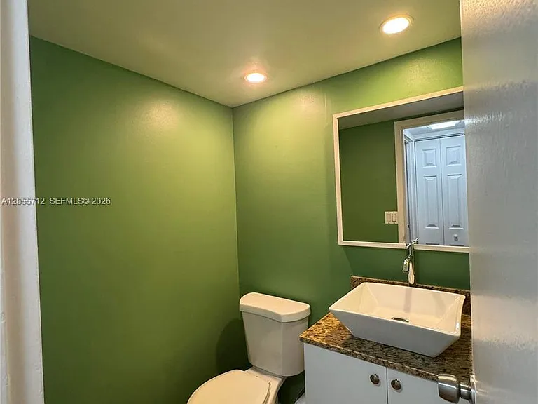 100 Bayview Dr #1930 — Photo 27