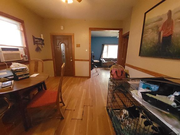 4th image of 605 W Jenny St