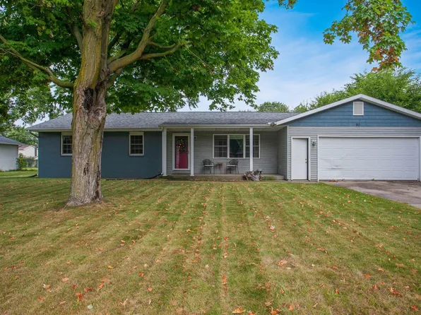 90 Greenway Dr, Goshen, IN 46526