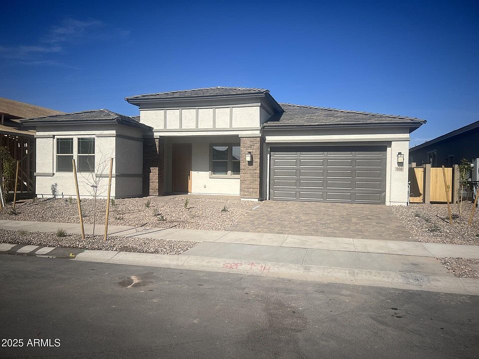 1st image of 908 W Superstition Dr Drive