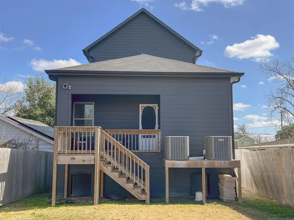 3407 Sakowitz St #B, Houston, TX 77026