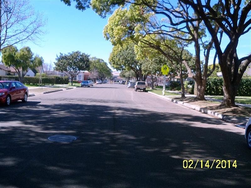 2nd image of 523 E Cypress St