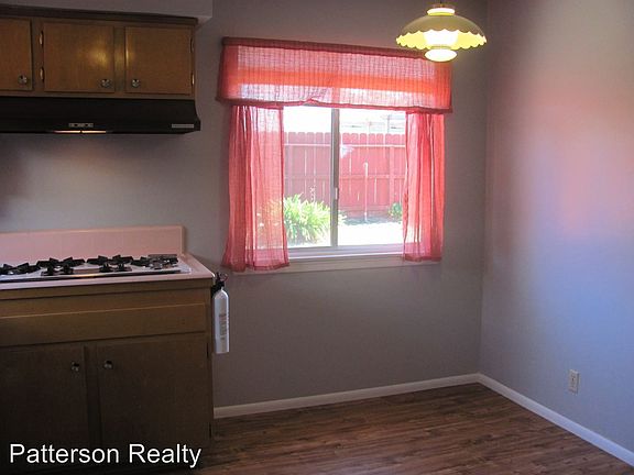 5th image of 1379 Avalon St