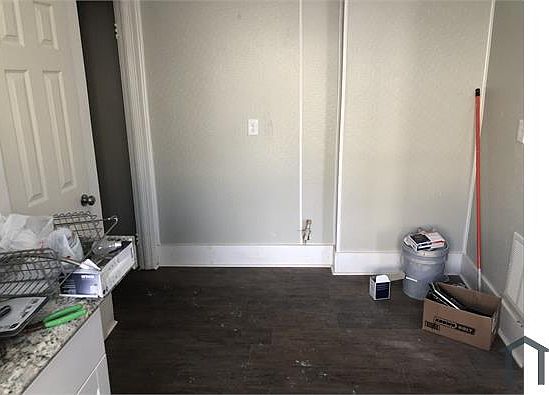 5th image of 616 Thurston Rd #3