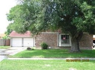 8719 Collingsdale Rd, La Porte, TX 77571