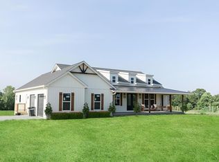 4125 Strawberry Ln, Farmington, MO 63640