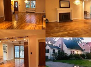 49 Hackensack Rd #1, Chestnut Hill, MA 02467