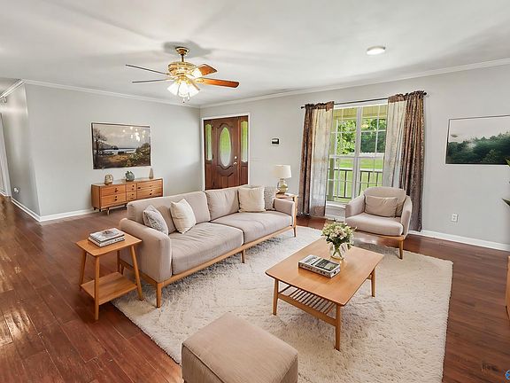 5th image of 505 Cosby Dr