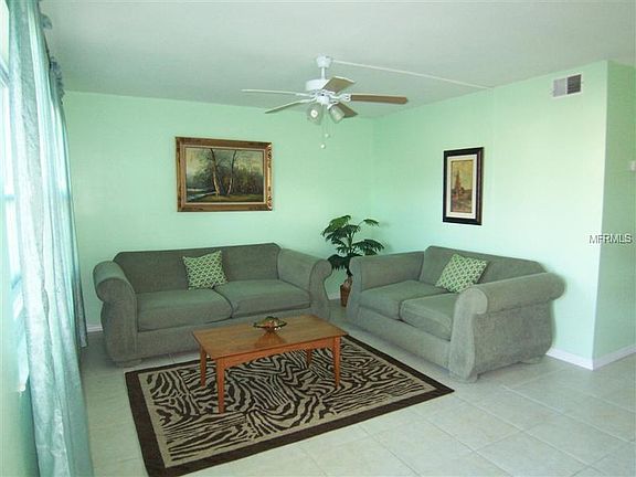 5th image of 1900 59th Ave N APT 111