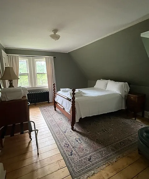 138 Walker St — Photo 22