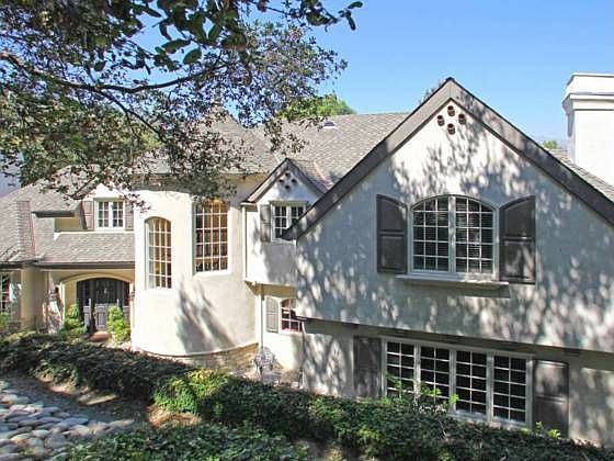 1st image of 4205 Beresford Way