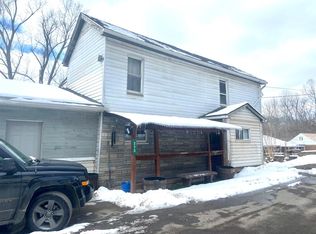 373 Cross Creek Rd, Colliers, WV 26035