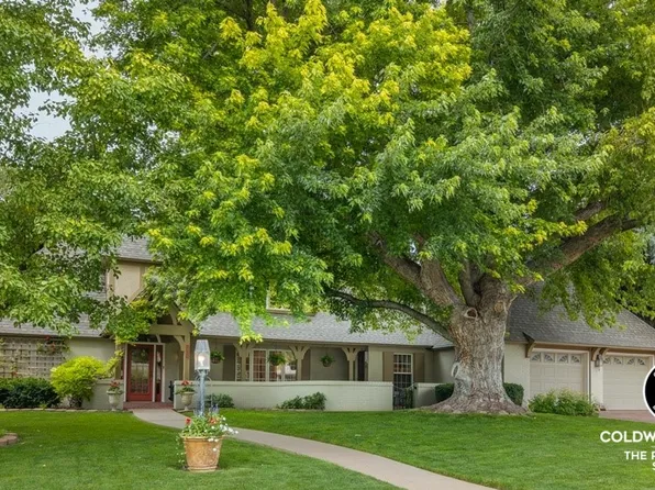 2319 N Belmont Pl, Garden City, KS 67846