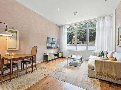 84 Engert Ave APT 1B, Brooklyn, NY, 11222