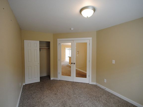 5th image of 4501 66th Avenue Ct W