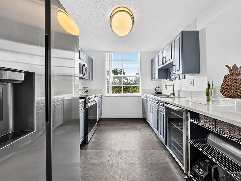 520 SE 5th Ave #2211 — Photo 10