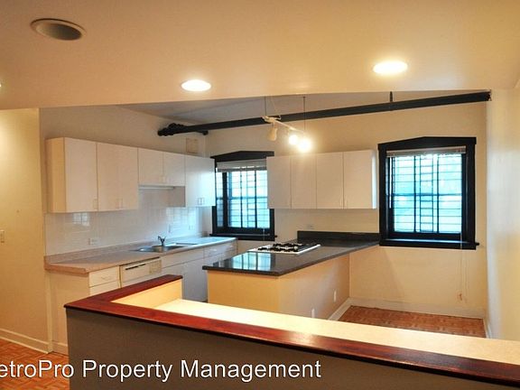 2nd image of 5600 S Blackstone Ave APT G