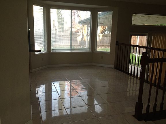 4th image of 8217 Newport Park Ct