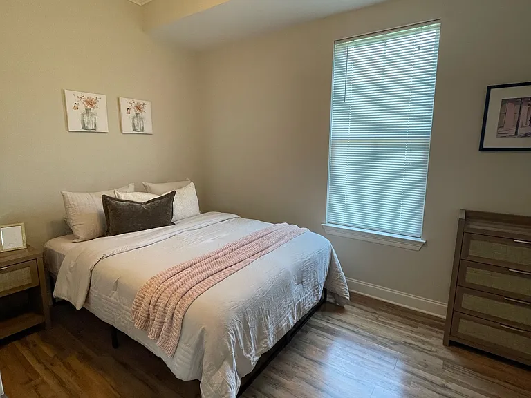 1528 Orpheum Ave #A — Photo 15