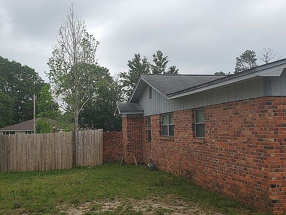 5th image of 5553 Oriole St